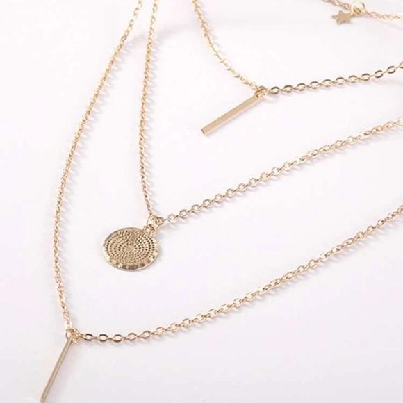 3pc Star Charm Layered Necklace - Picture 3 of 3